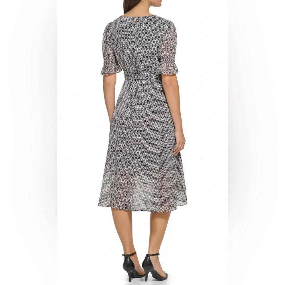 NWT Tommy Hilfiger Faux Wrap Short Sleeve Chiffon Dress Size 8 - Picture 3 of 9